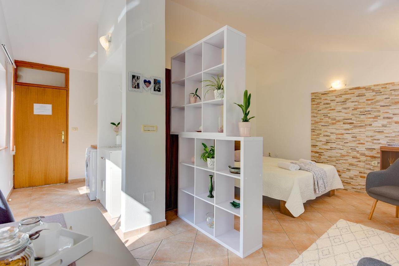 Holiday Home Batel Pula Exterior foto